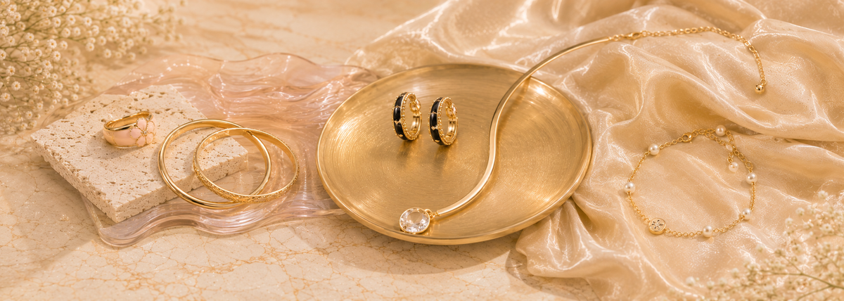 Bloomy Signature collection – timeless luxury jewelry still life