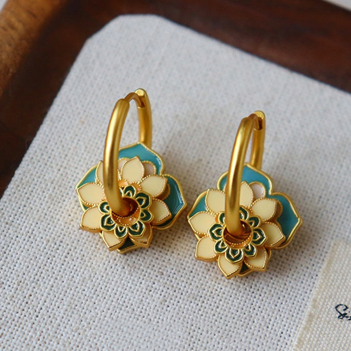 Ivory Bloom Earrings