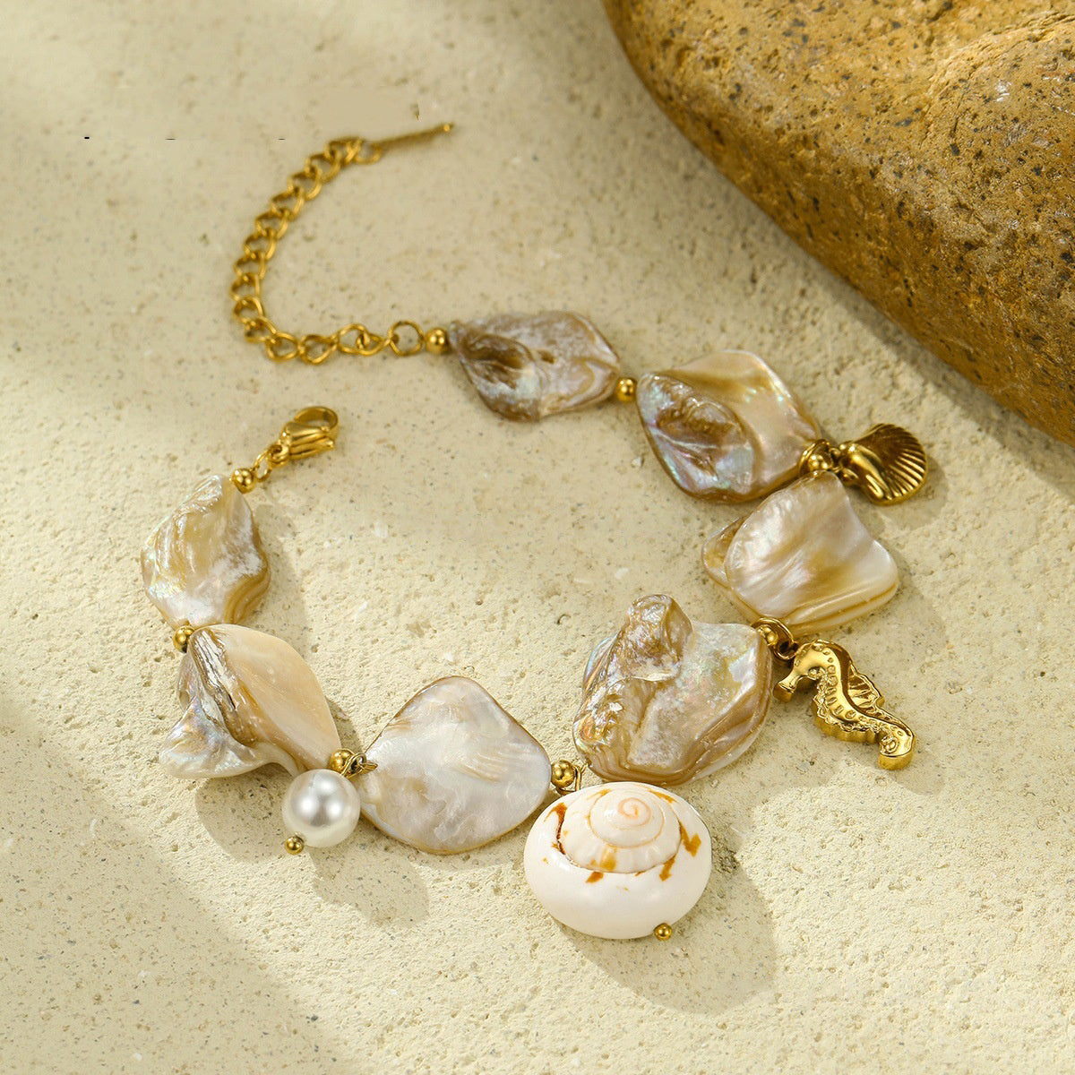 Sandy Pearl Seashell Bracelet