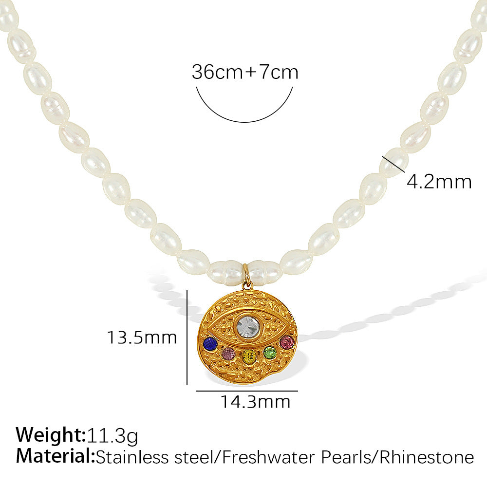 Gold Medallion Pearl Necklace