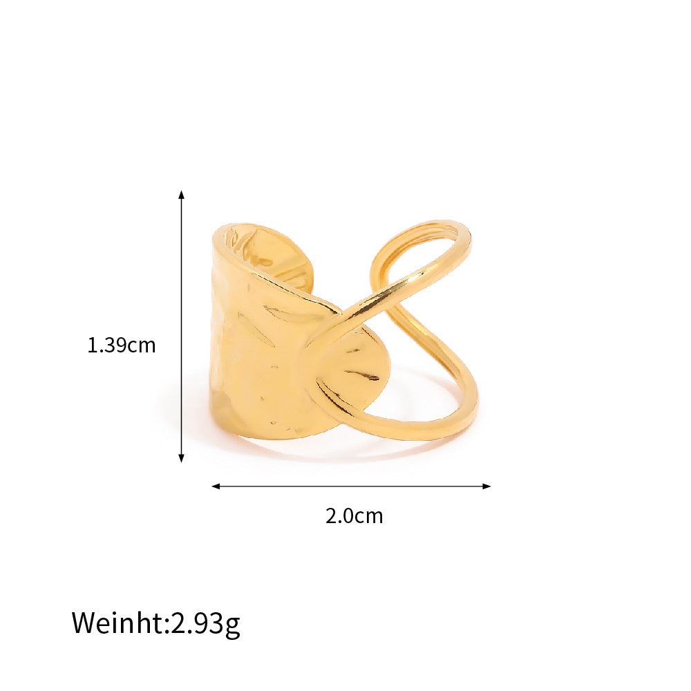 Sculpted Wave Gold Ring