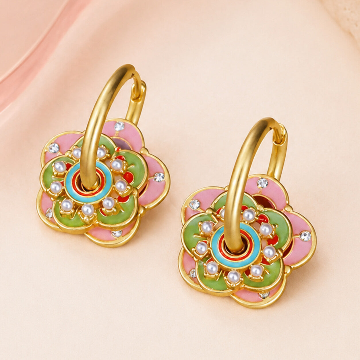 Baby Pink & Green Flowers Earrings – single close-up detail