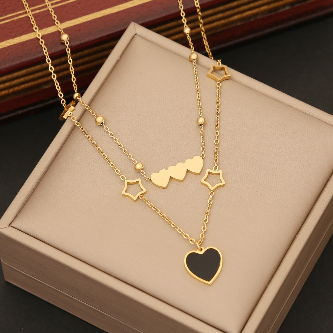 Black Heart Chain Set