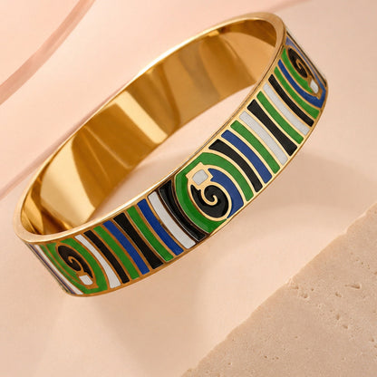 Emerald Waves Enamel Bangle – single close-up detail