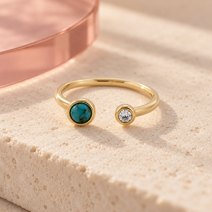 Maris Duo open gold ring with turquoise and clear stones