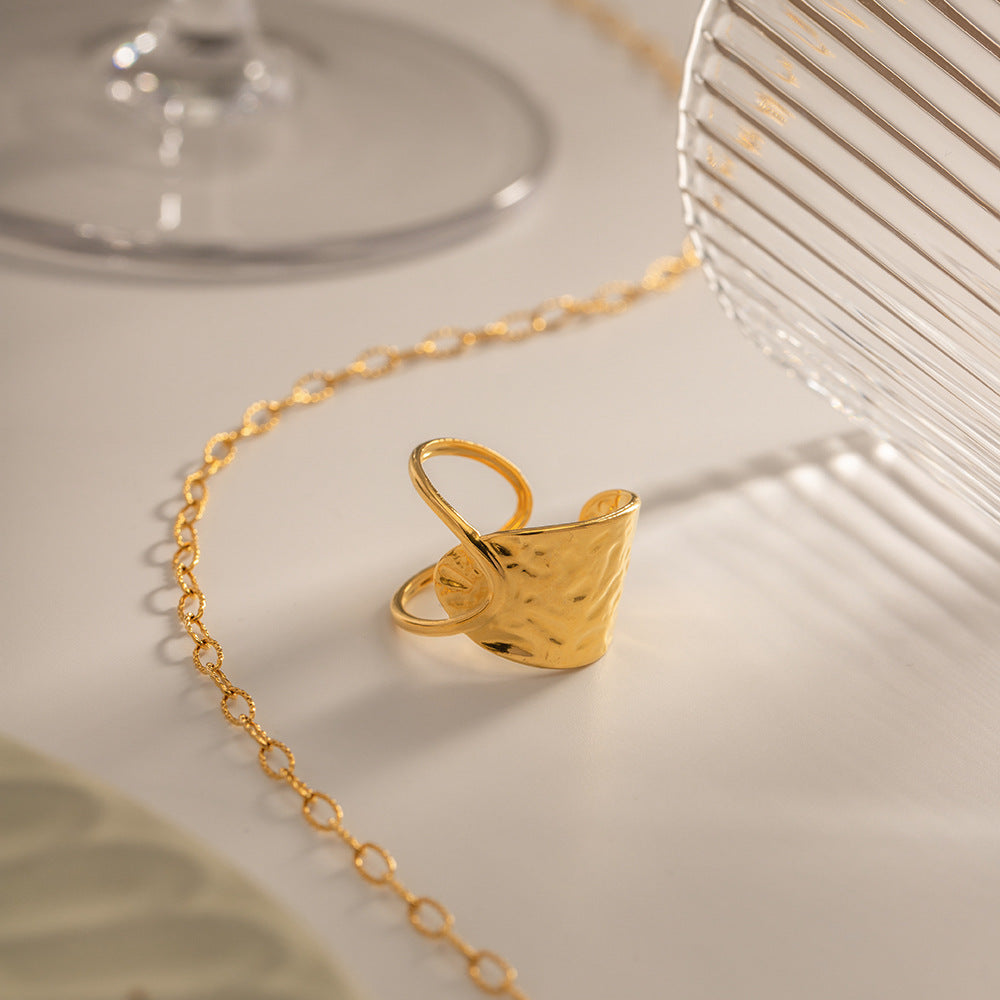 Sculpted Wave Gold Ring