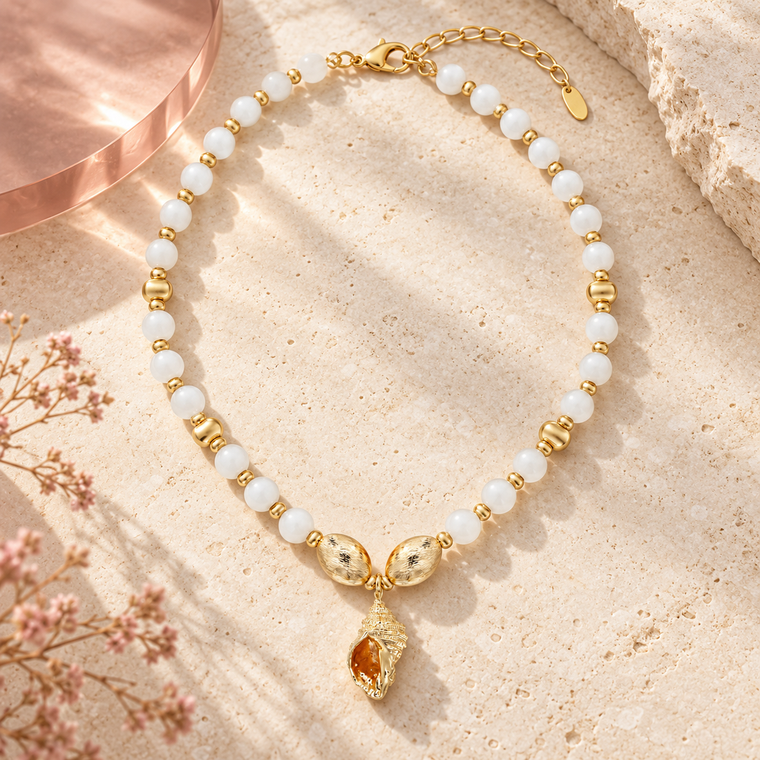 Solea Shell Bead Necklace - Bloomy