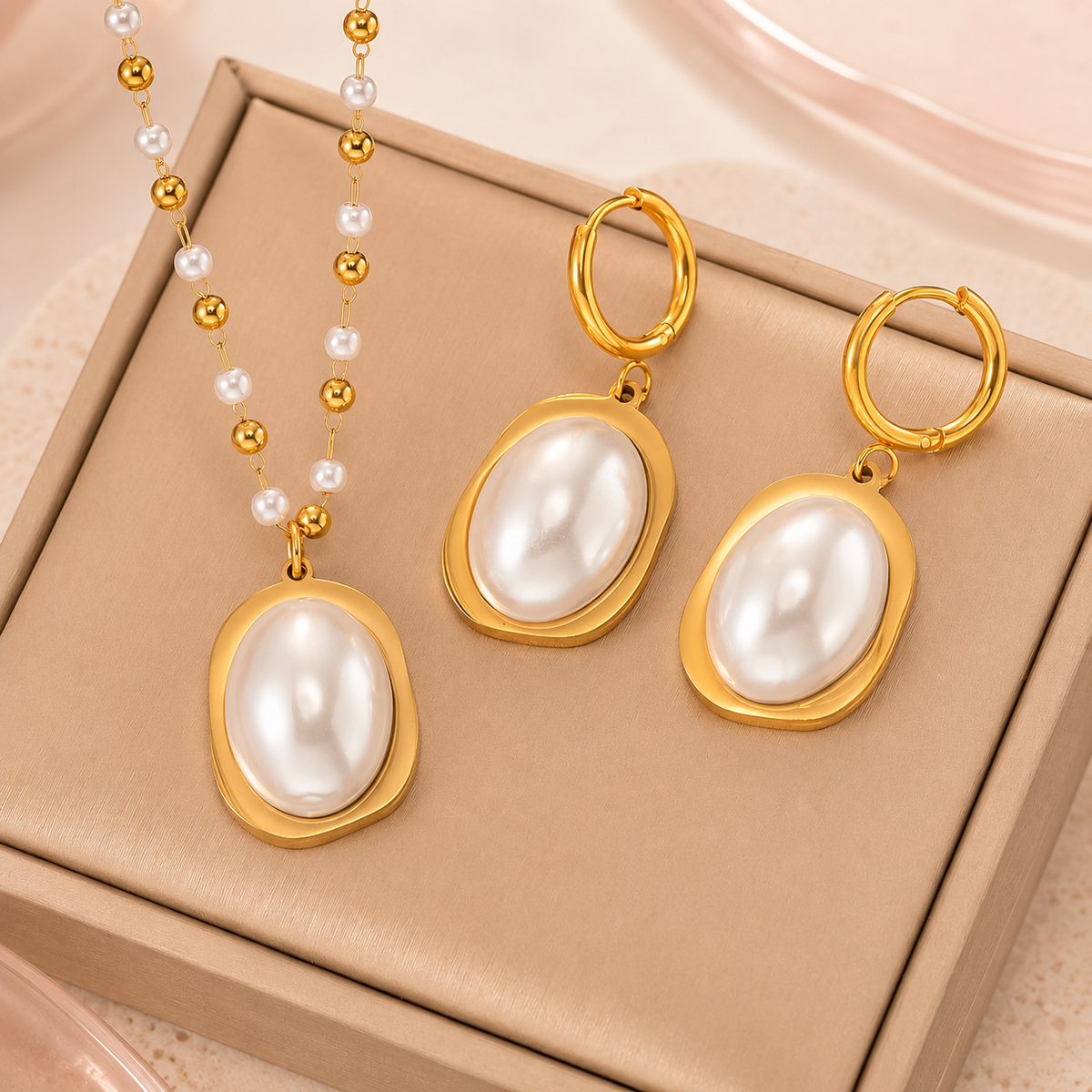 Classic Pearl Oval Necklace &amp; Earrings Set
